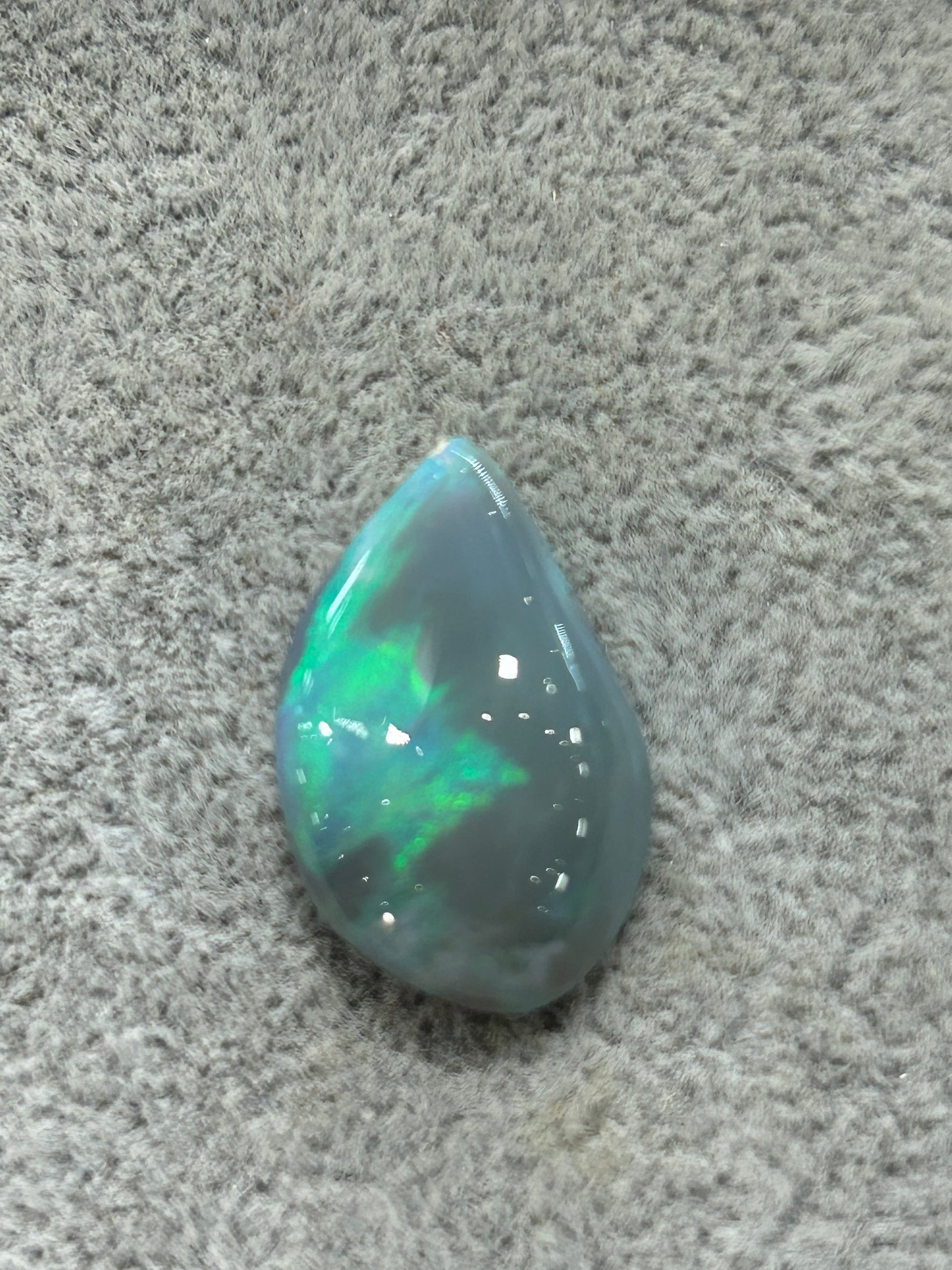 Gray/Green tear drop