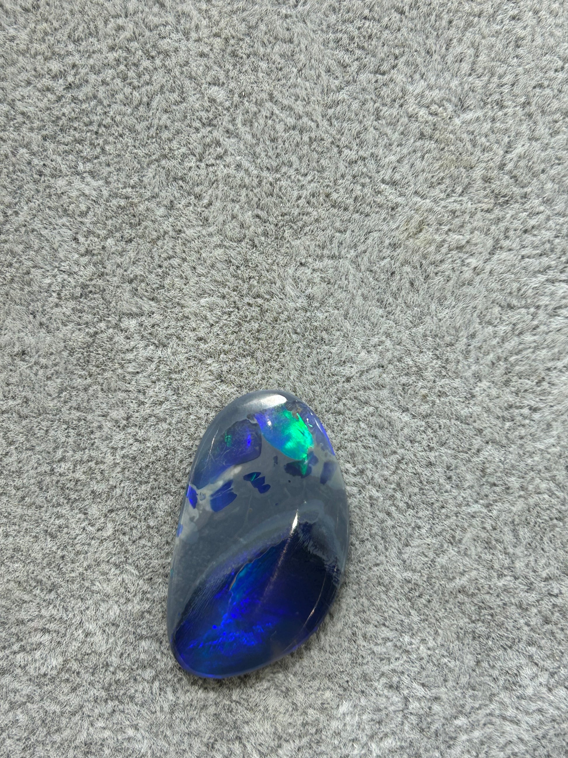 Blue Green hidden opal